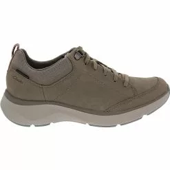 Clarks Wave 2 Lace Walking Shoes - Womens Sage