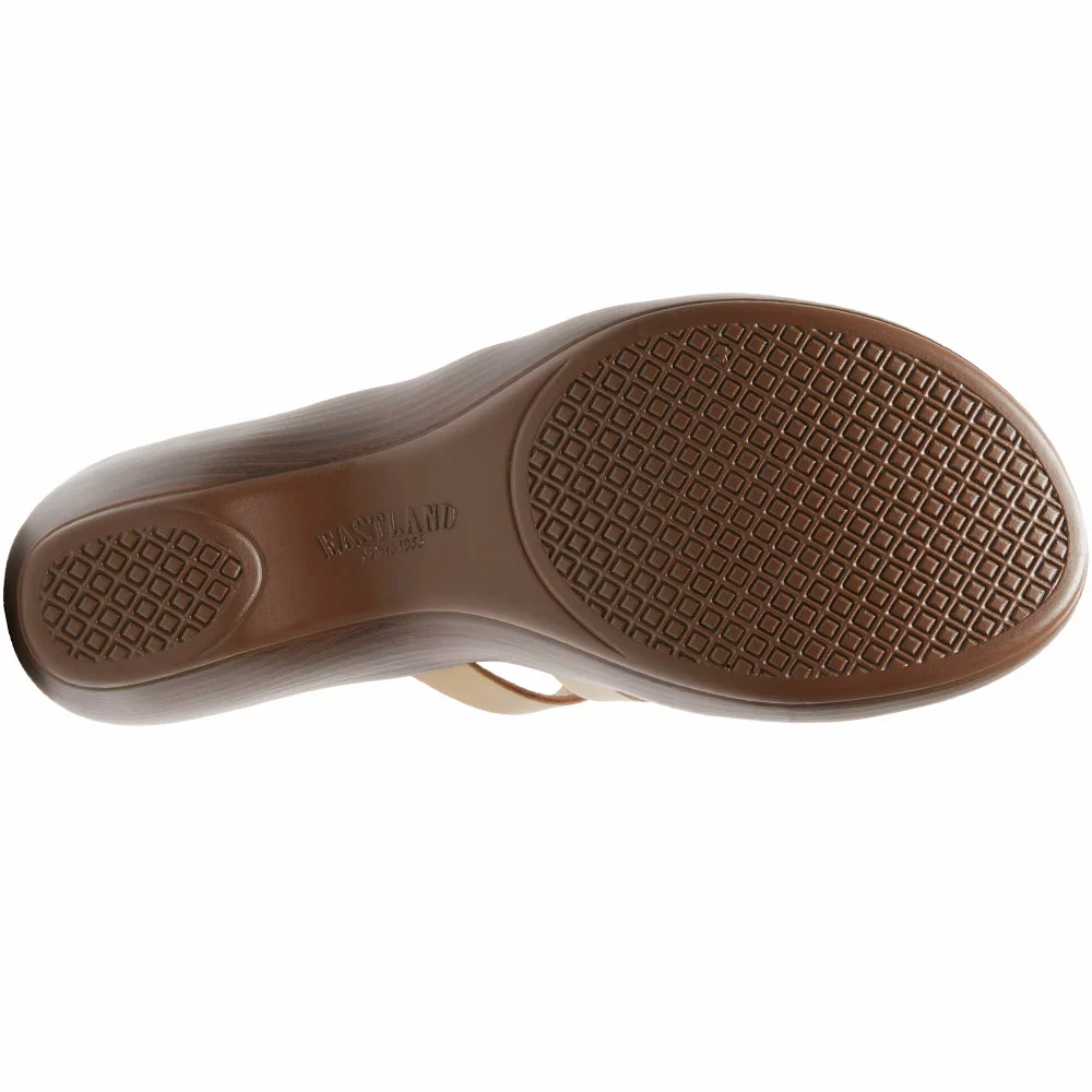 Eastland Topaz Flip Flops - Womens Beige - Image 4